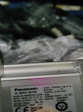 松下AC伺服电机和驱动器，型号分别为MSMF022L1U2M--议价商品