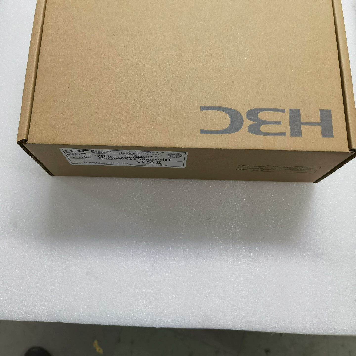 0231ABS4  4口硬盘笼 R4900G3  后置硬盘笼-议价323