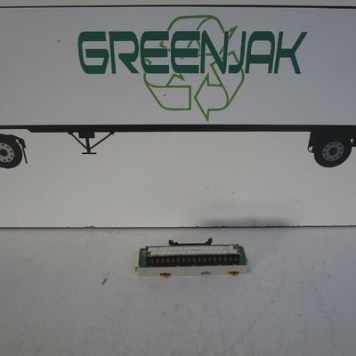 OMRON XW2B34G5 REMOTE TERMINAL BLOCK  USED  FREE SHIPPING