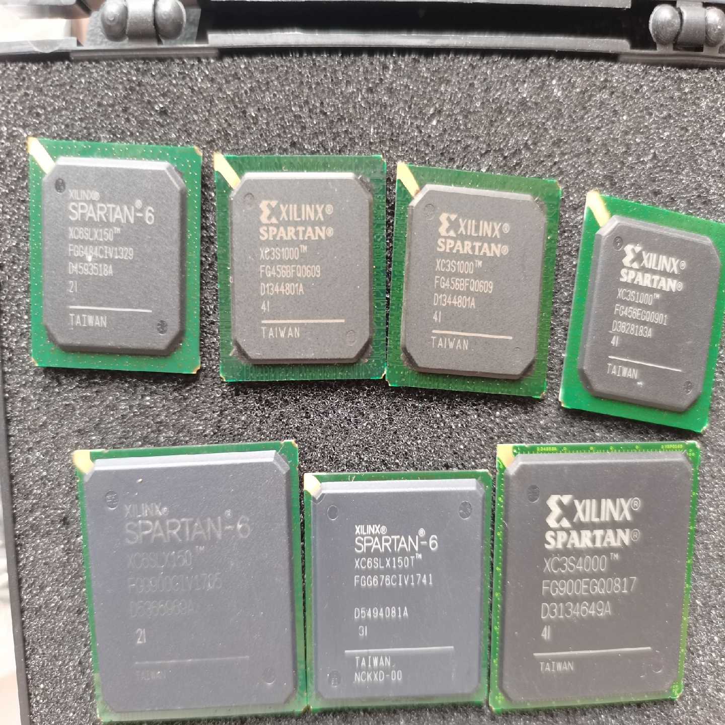 XC6SLX150-2FGG900I2颗17批次询价