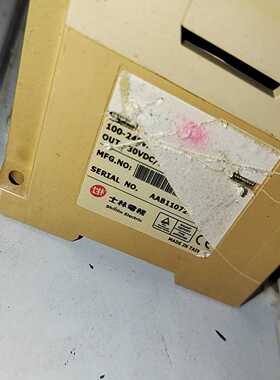 汇川变频器MD300NT3.7B-14   3.7KW  3~询价