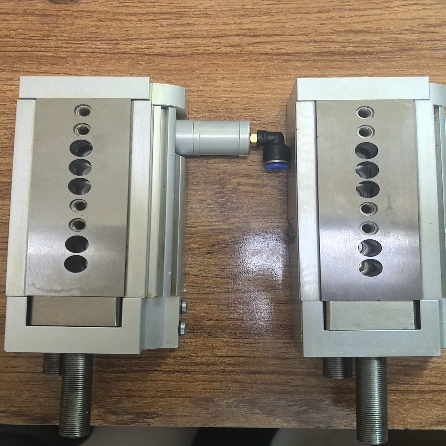 咨询-FESTO费斯托滑台气缸，九成新，DGSL-16-30-C-