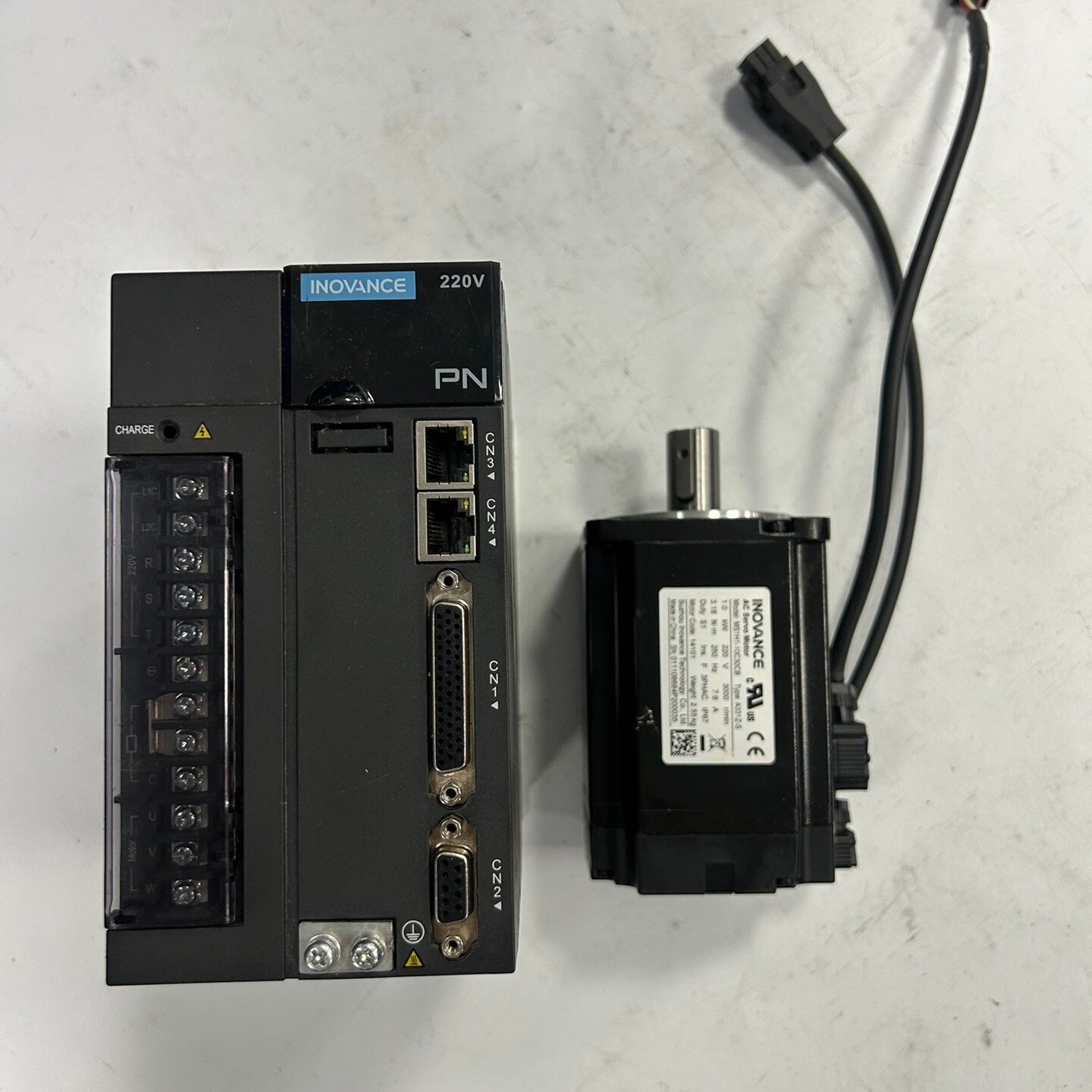 寻“”汇川1.0KW伺服驱动器套装带配套电机MS1H110C3