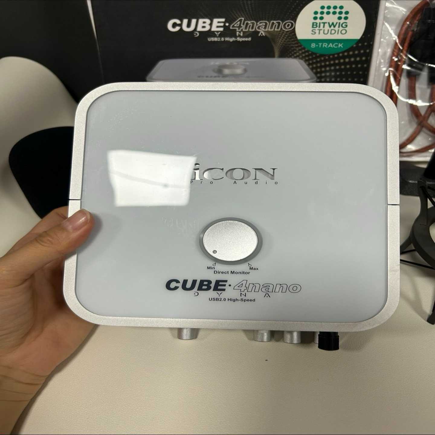 艾肯ICON4nano五代声卡莱维特LCT240PR--议价商品