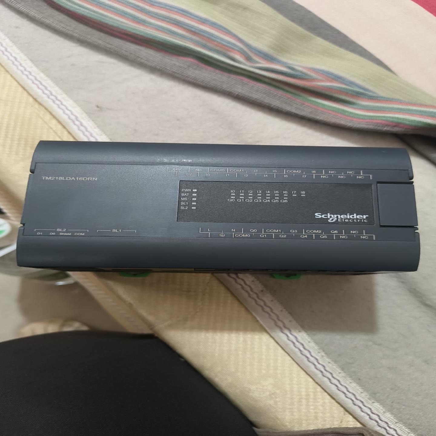 施耐德plc，tm218lda16drn，如图，，想要的~议价