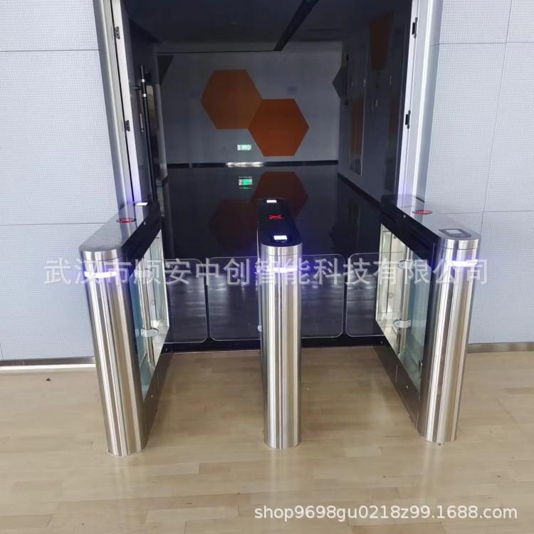 武汉篮球场检票通道闸机二维码扫码检票摆闸刷卡会员门禁系统闸机