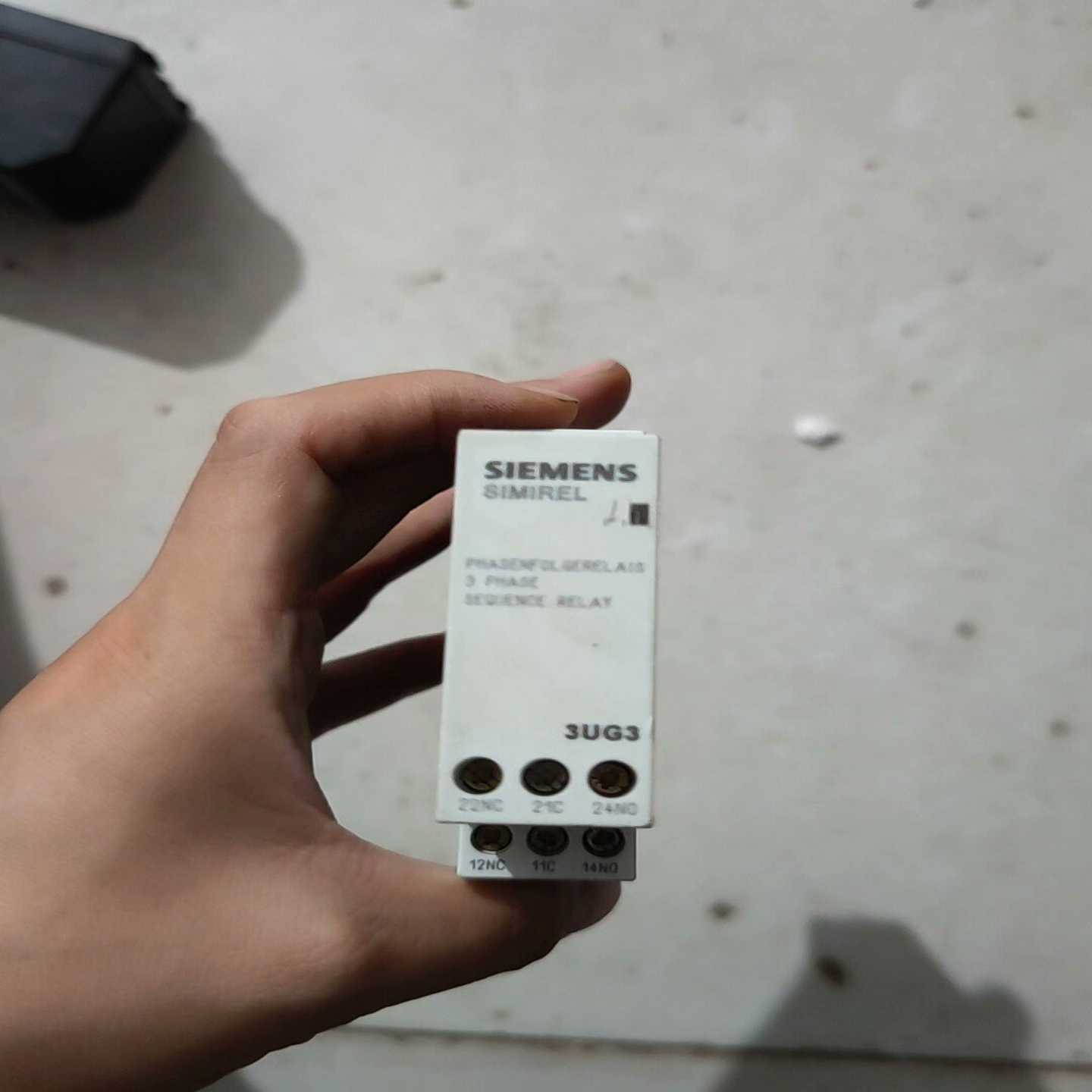 3UG33UG3511-1BQ50相序继电器实物询价
