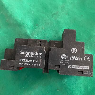 议价施耐德Rxze2m114中间继电器座分离式插座小型继电器混合式底