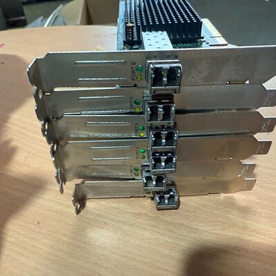 Emulex LPE12002光纤网卡 8GB HBA议价