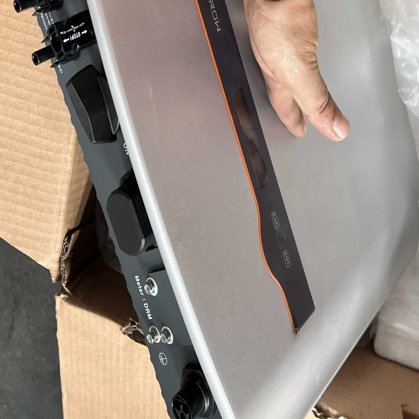 询价阳光电源SUNGROW逆变器，全新未拆封，原厂包装完整。型号