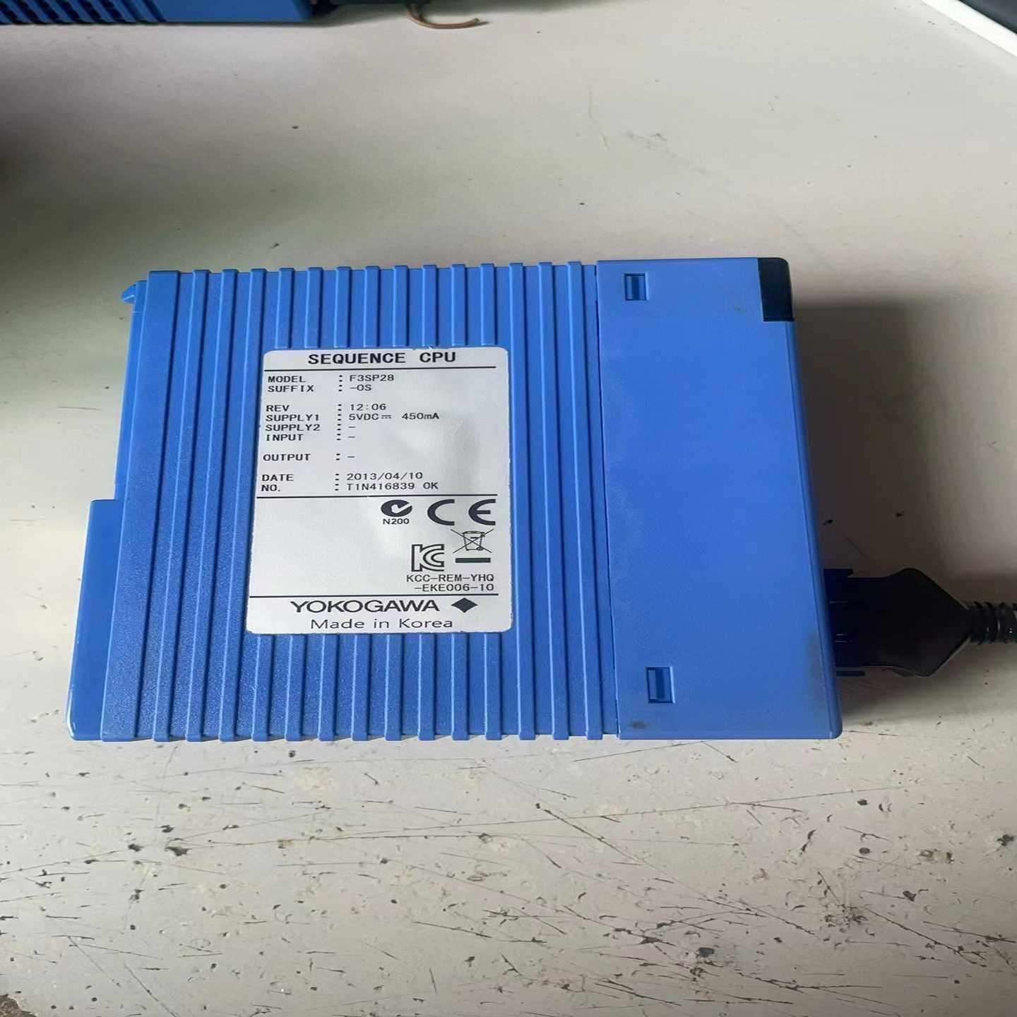 议价横河PLC模块F3SP28-OS原装拆机成色漂亮，功能