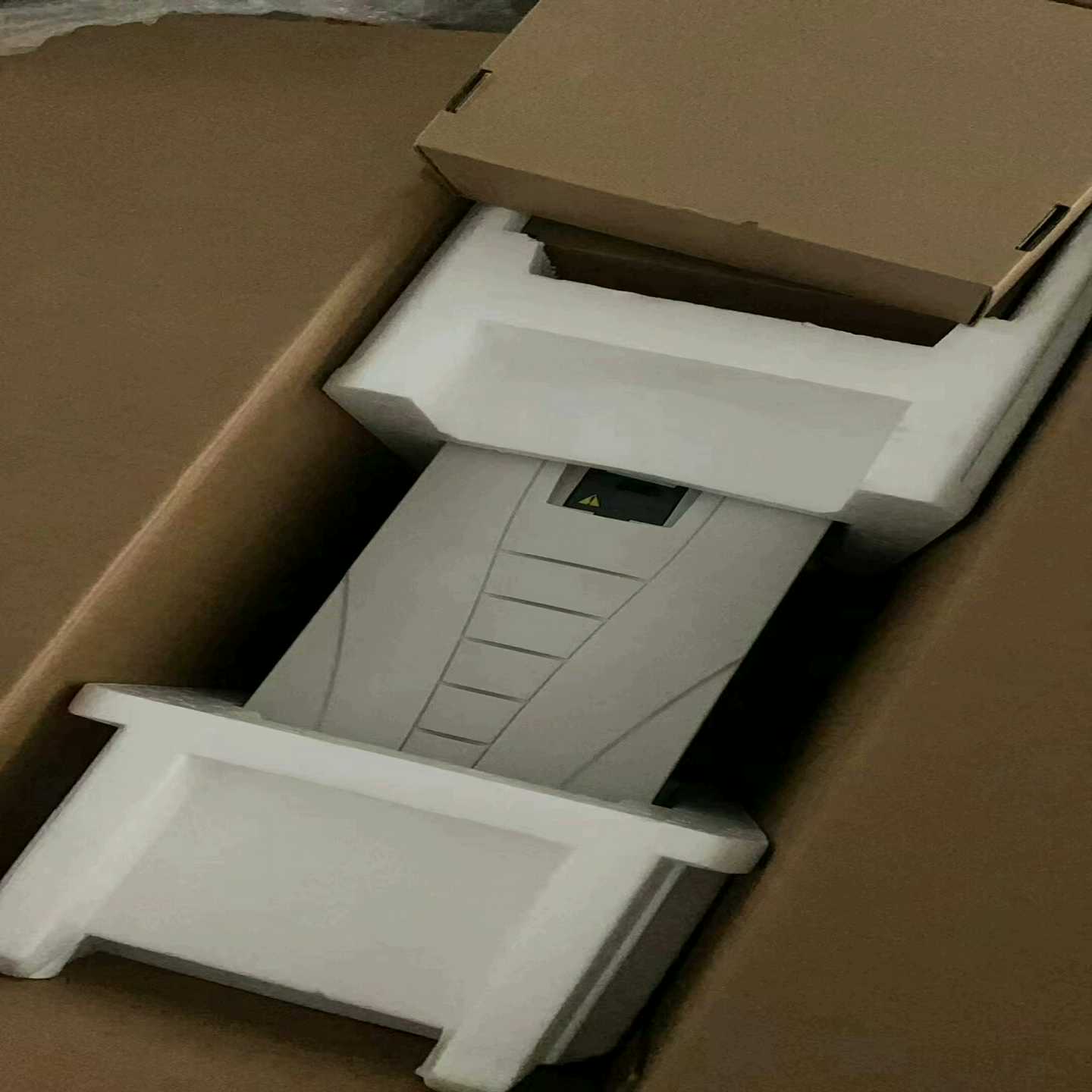 ABB变频器ACS550-01-059A-4重载22KW轻载询价