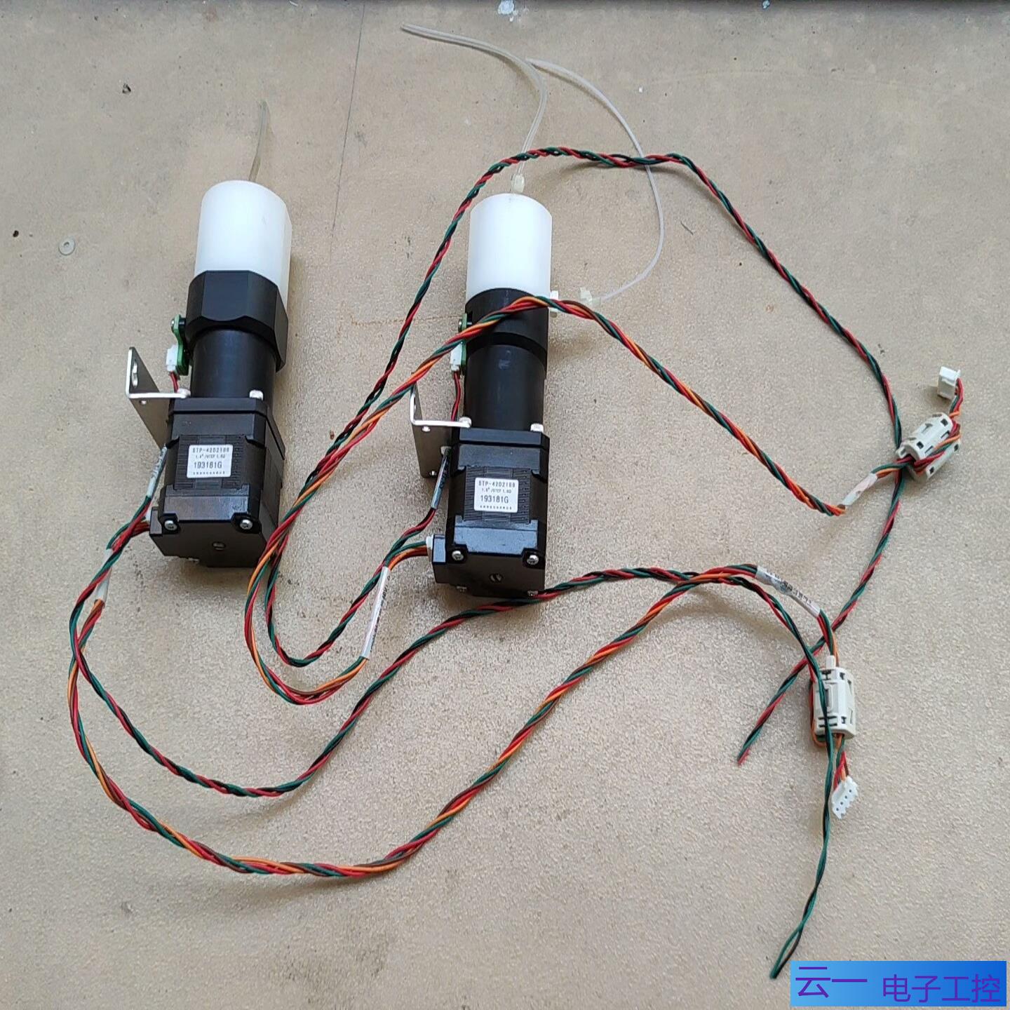 STP-42D2188注射泵两枚；议价