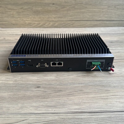 ARK2250LU3A4i36100U4G研华