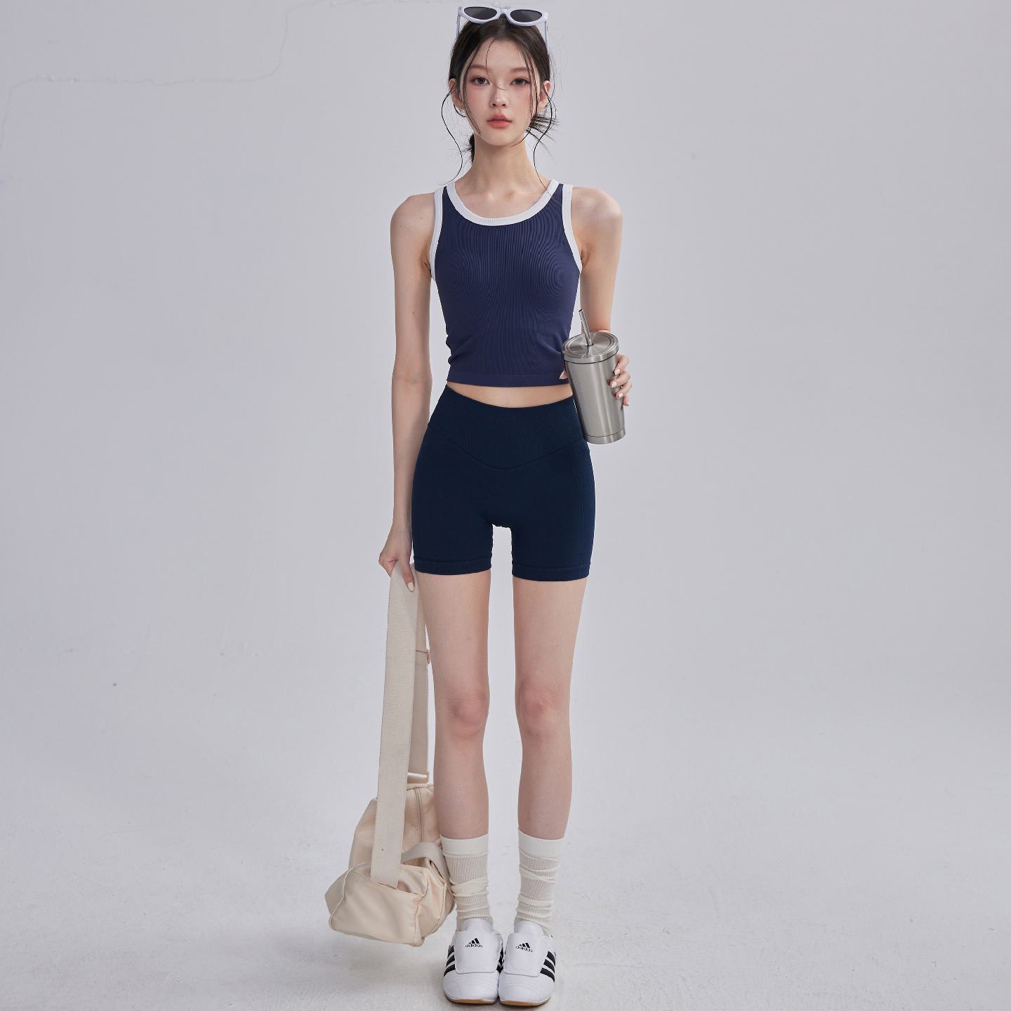 新款健身套装女一体式运动背心普拉提训练瑜伽服跑步骑行服两件套