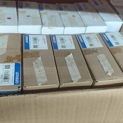 议价Plc Duty Occupancy Ut C200hSp001 Br New Original nuine P