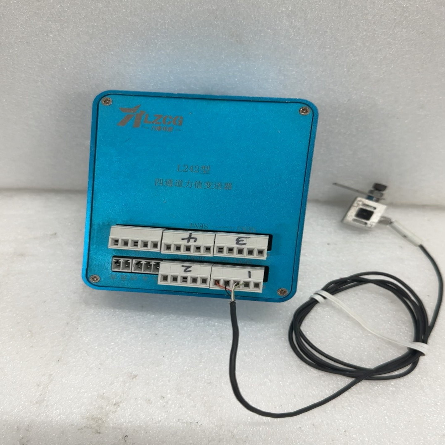 LZCG深圳力准传感L242型四通道力值变送器询价