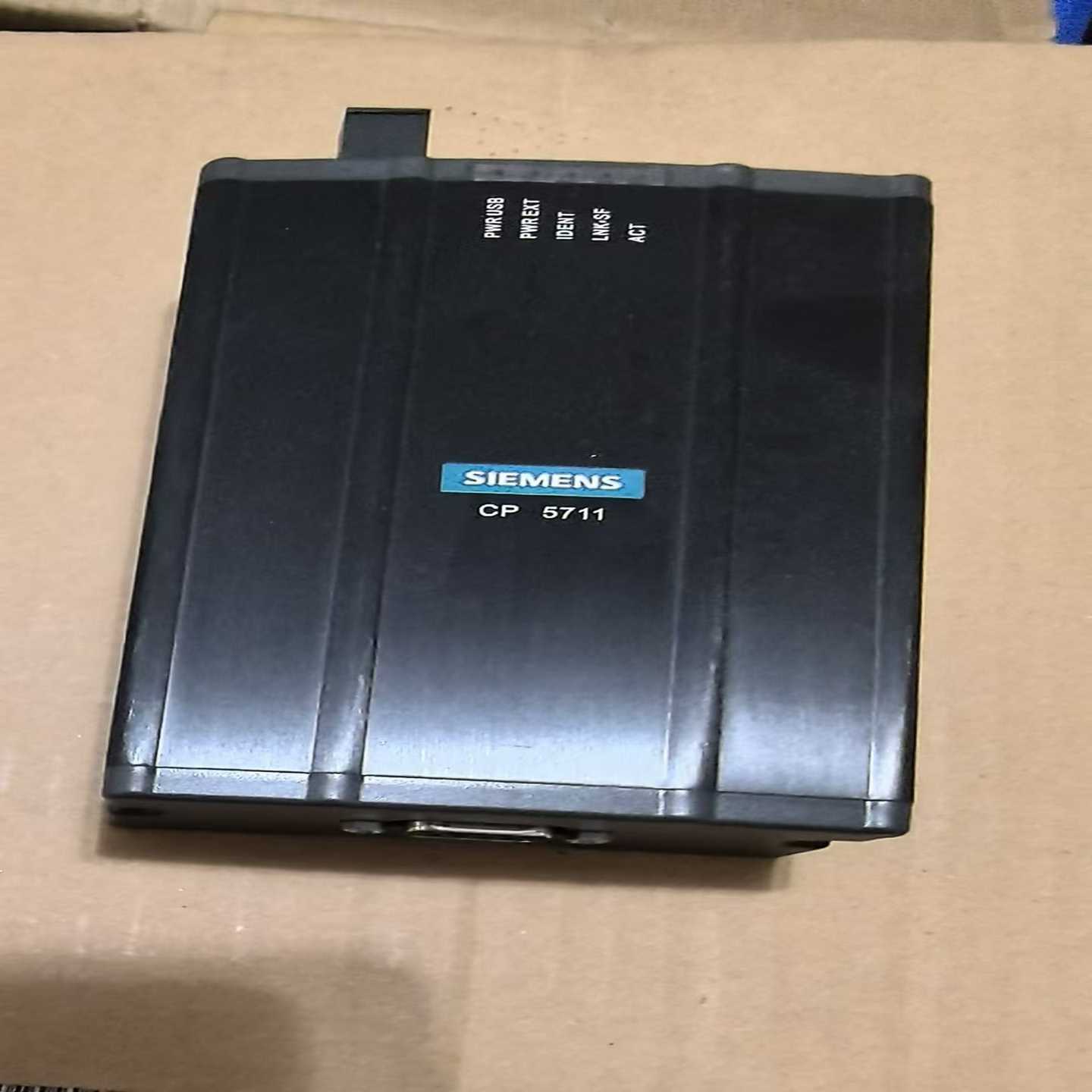 6GK1571-1AA00西门子裸机99新,通讯处理器--议价商品