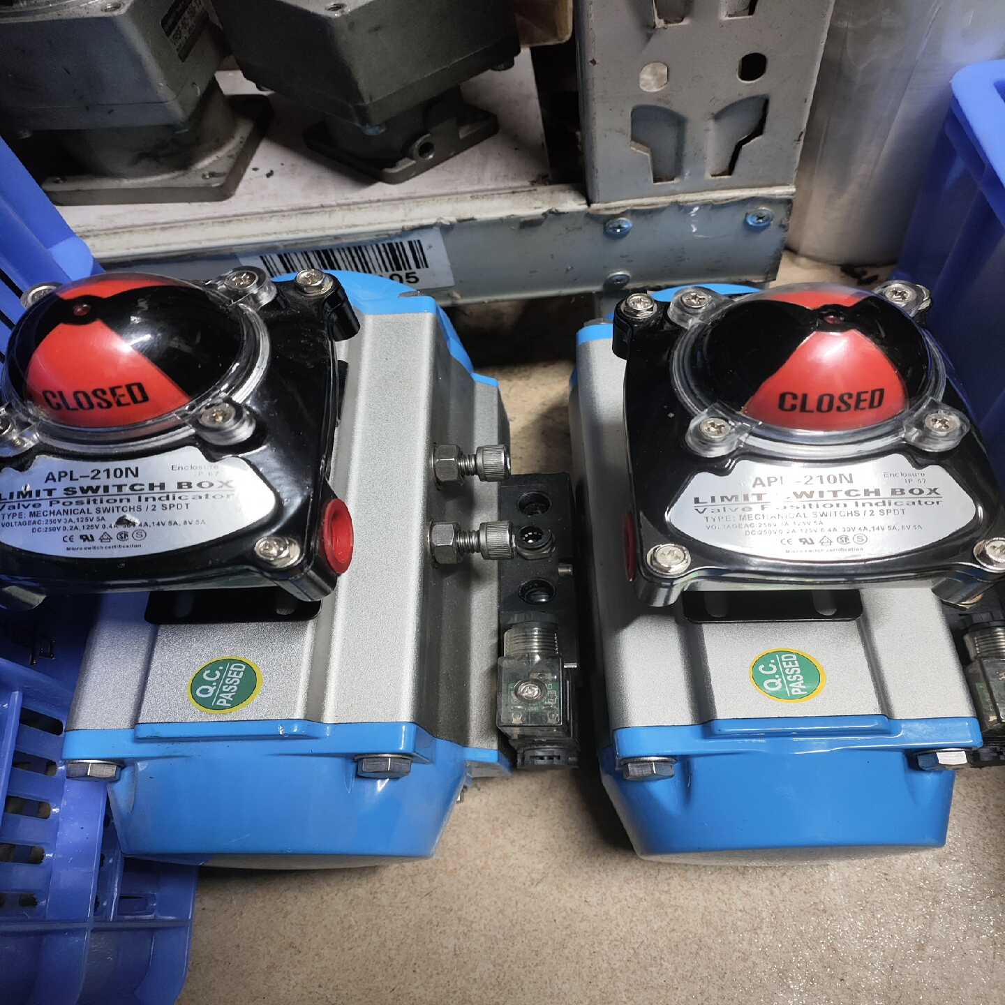 佳富JF100DA全新气动球阀配APL-210N，装机未使用-议价