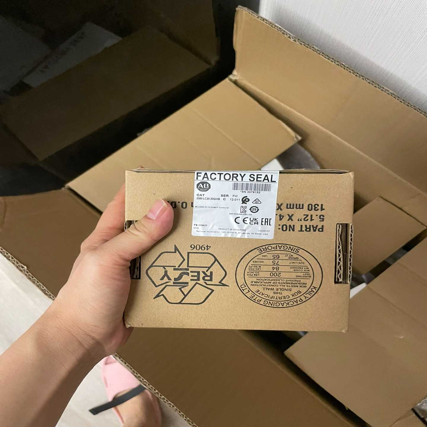 2080-LC30-16AWB全新原装正品，假一陪十--议价商品