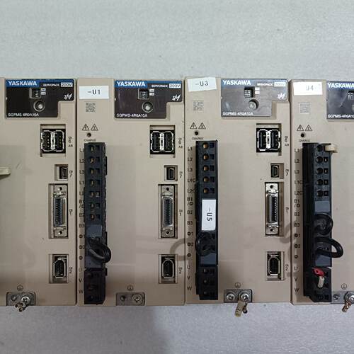 询》安川驱动器SGPMS6R0A10A一台