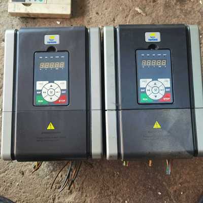 海浦蒙特变频器HD30，还有两台7.5kw，功能成色如图（地坛设