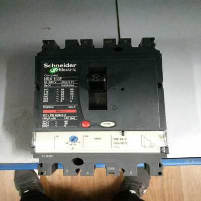 施耐德NSX3P2D塑壳断路器余货(胖胖商铺）