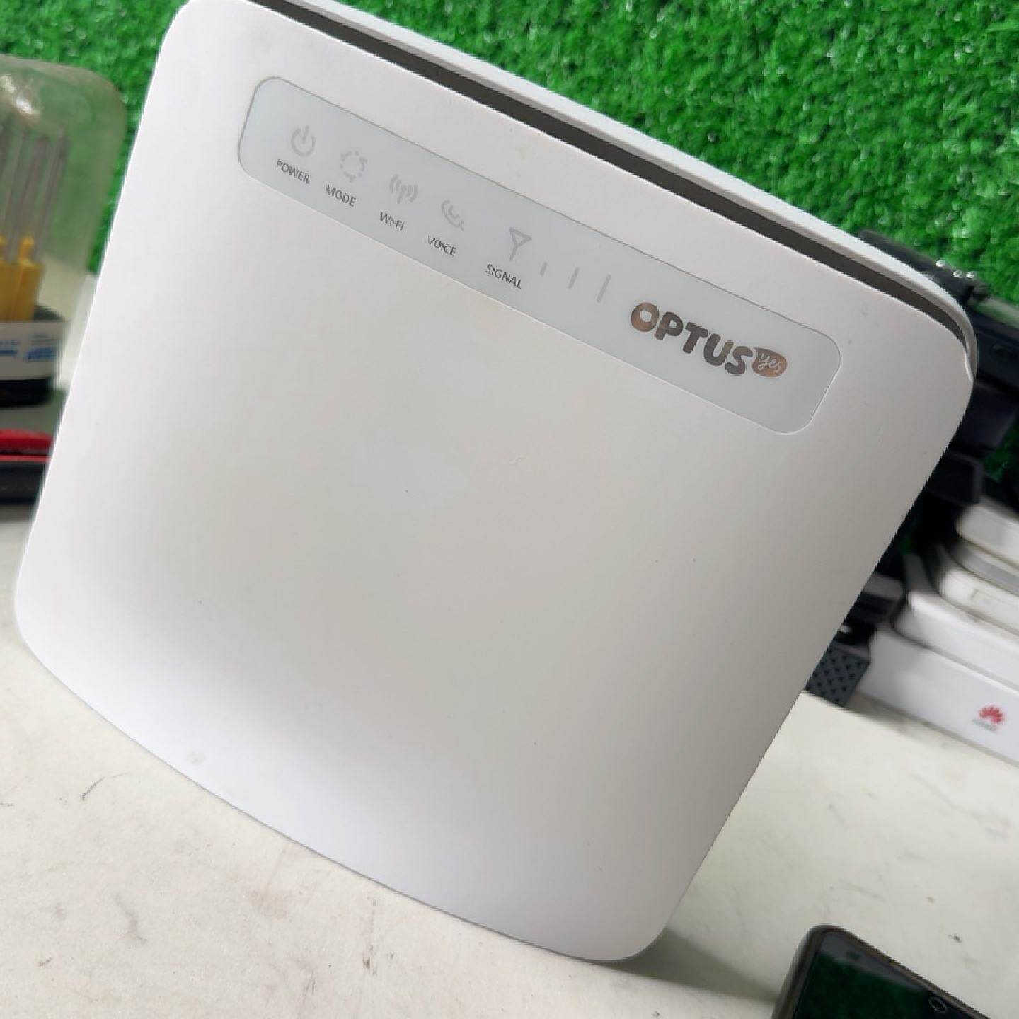 华为 4G CPE E5186 插卡路由器  成色如图 功能议价