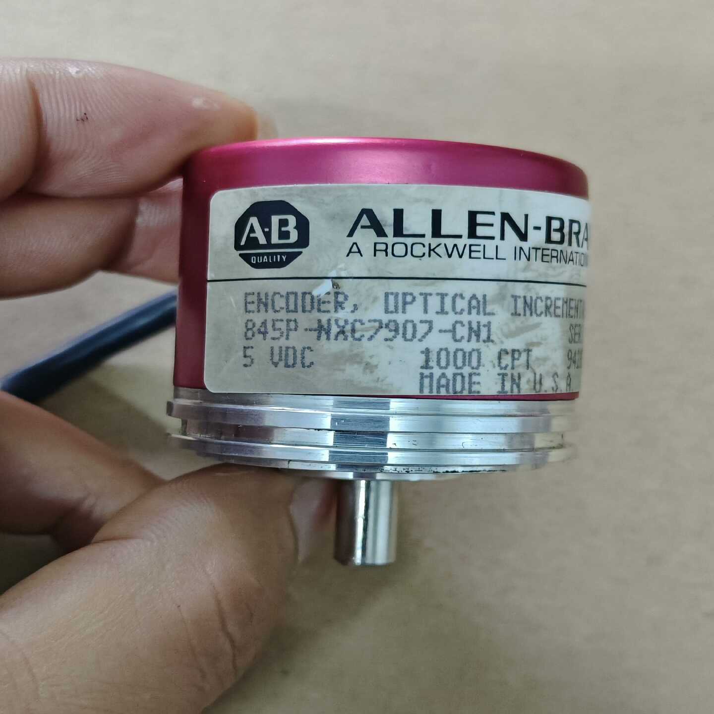 AB编码器845P-NXC7907-CN1成色如图所示，议价