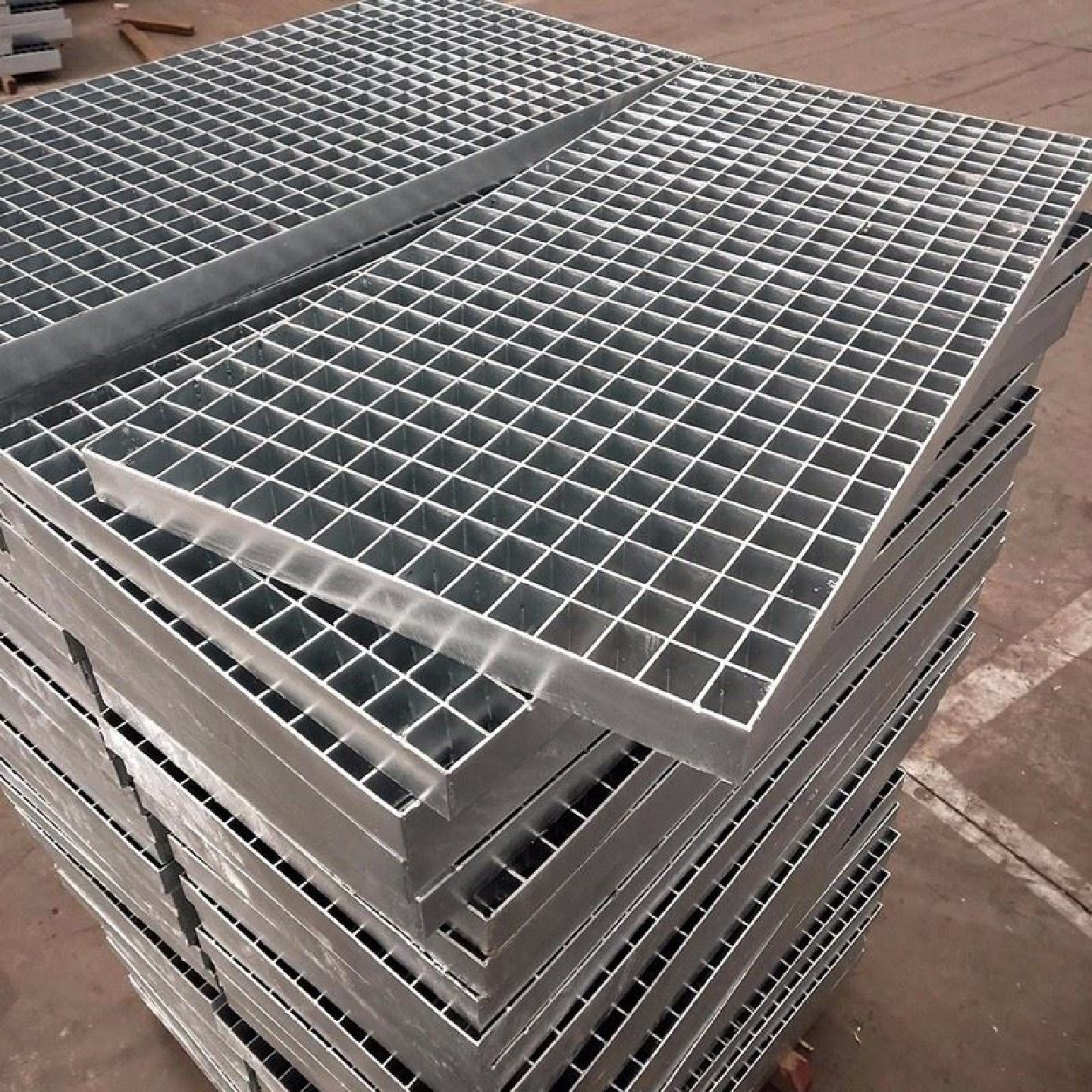 热镀锌钢格板平台钢格栅厨房排水沟盖板钢格板不锈钢钢格栅板地漏,基础建材,基础材料,淘宝优惠券,粉丝福利购,淘宝优惠卷