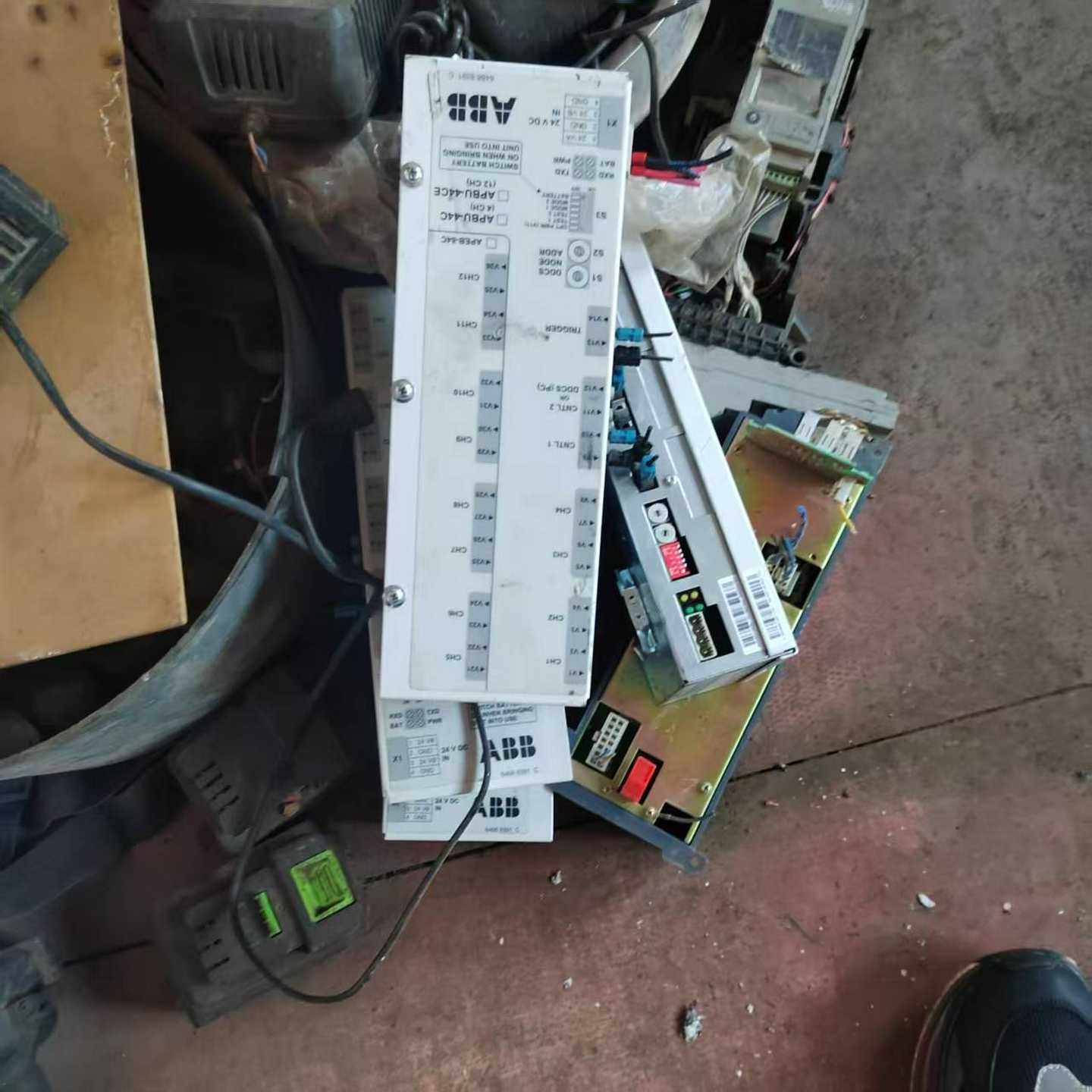 APBU-44C光纤分配器询价