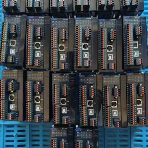 询》信捷XL516T实物图成色新保护壳还在需要联系议价