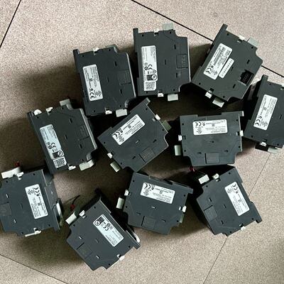议价Delta Plc Modules Dvp04adE2 9 Uts适用