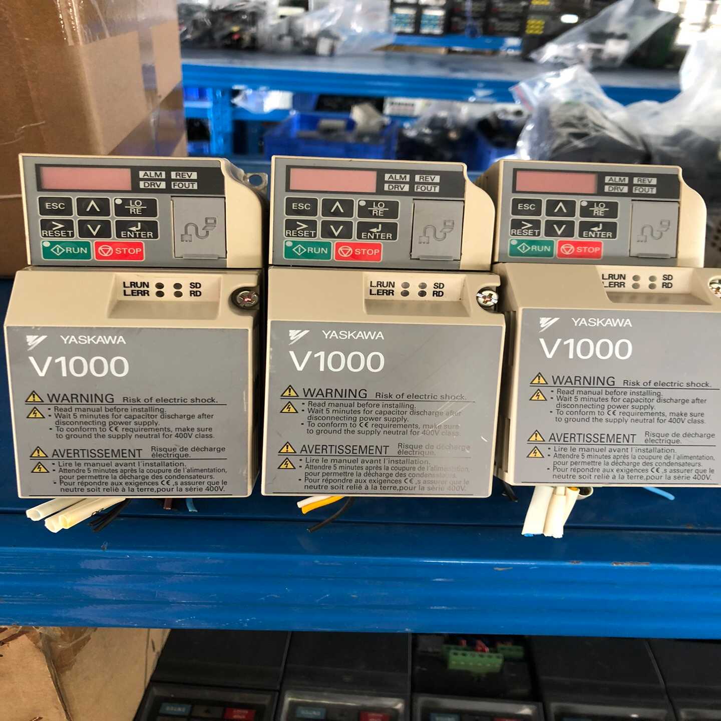 议价安川变频器，I-V20002，拆机件，功适用