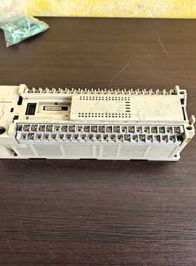 三菱PLCFX3U-64MR/ES-A，原装正品，橙色一般--议价商品