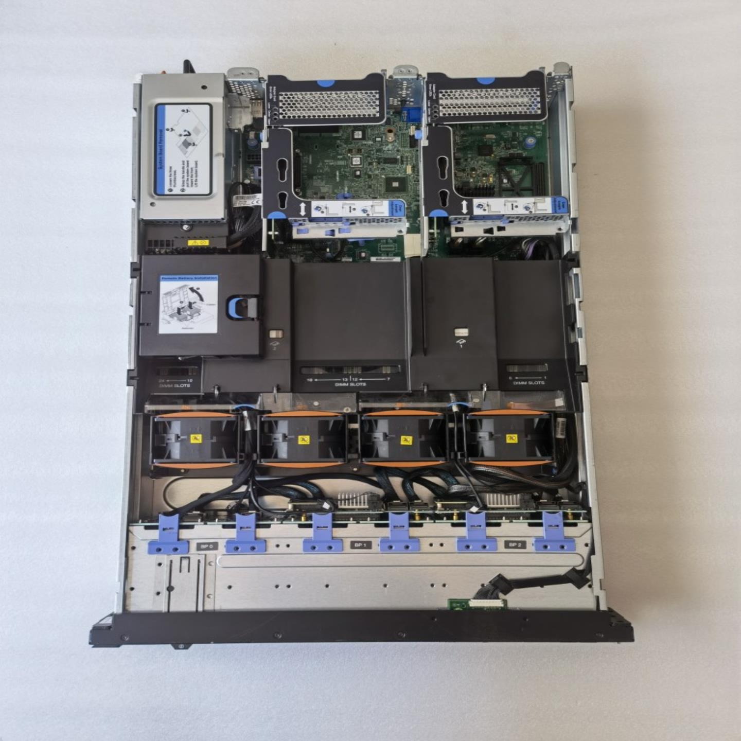 00AL055 00FJ706 00KG308 IBM 5460 AC1 X3650M4 HD服务器询价