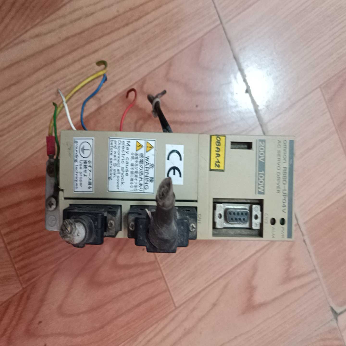 议价伺服驱动器R88D-UP04V，100W/200V，二