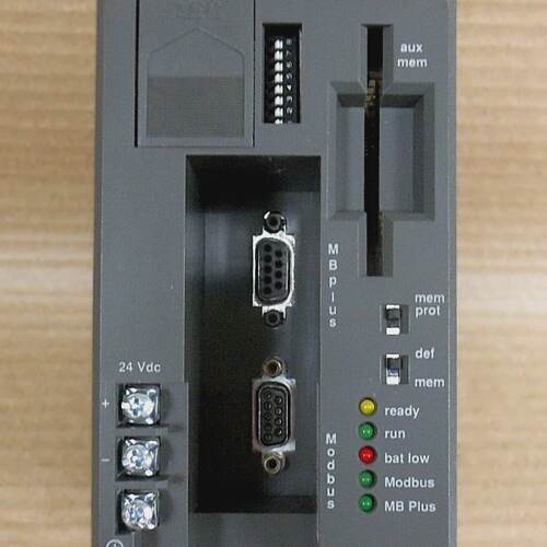 AEG MODICON  SCHNEIDER PCE984245 SERIES COMPACT 984 CPU. 8KM