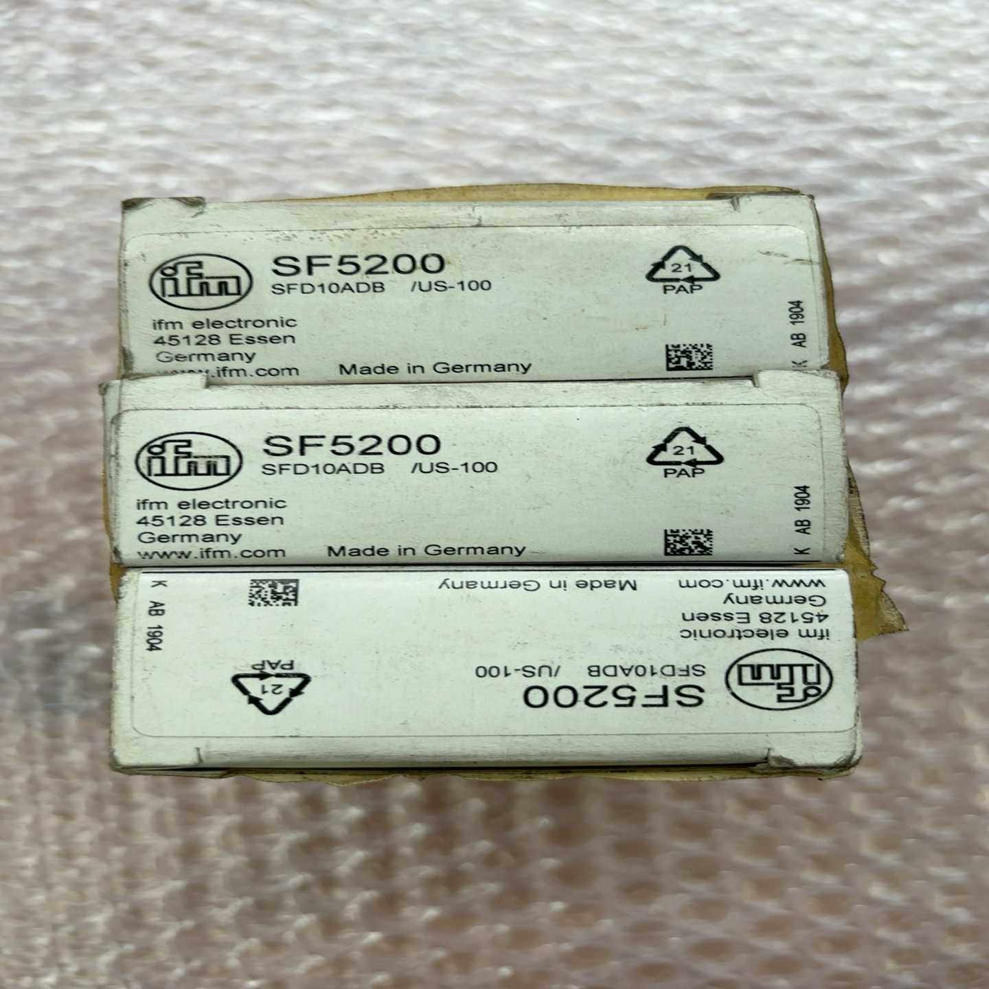 德国IFM易福门SF5200传感器全新原装正品库存闲置便--议价商品