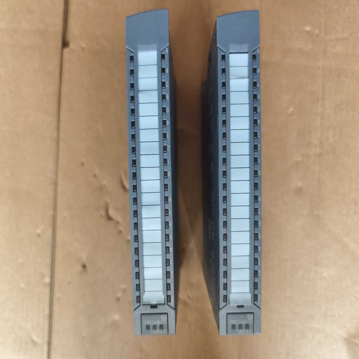 西门子SIMATICS7-1500数字量输出模块，型号6E--议价商品