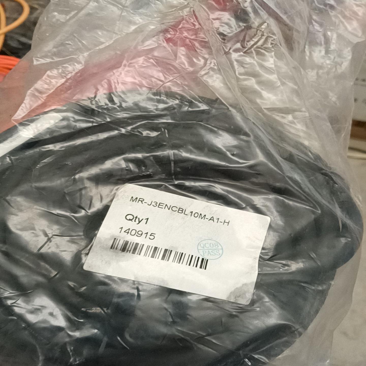 伺服编码器线MR-J3ENCBL10M-A1-L全新原装正-询价客服