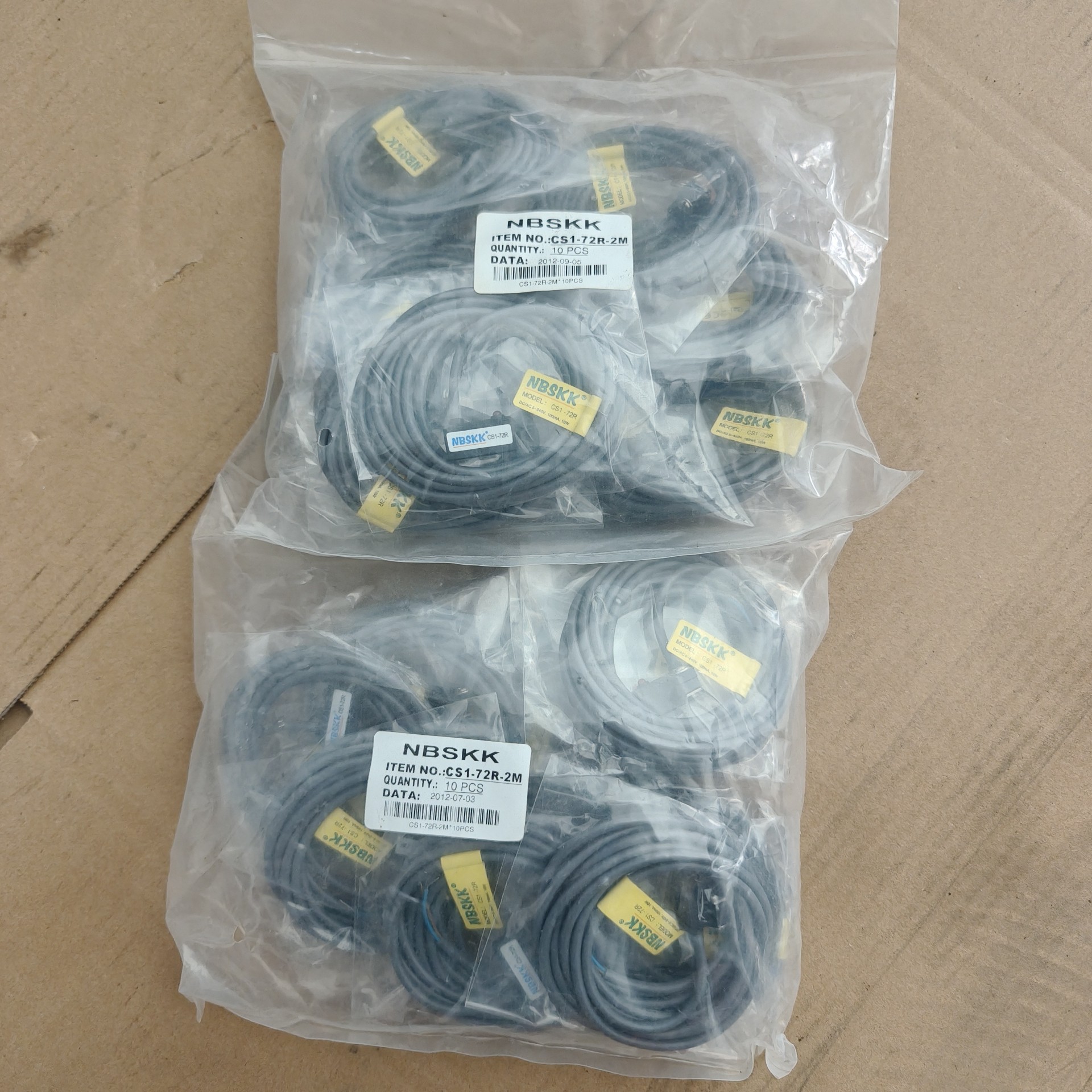 【请询价】NBSKK感应线磁性开关CS1-72R-2M一包10个有