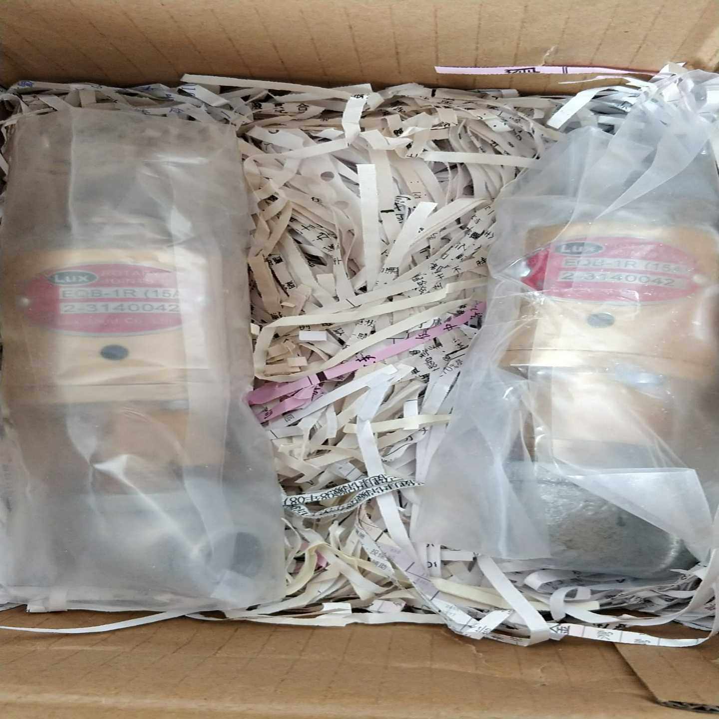 咨询-台湾LUX旋转接头EQB-1R(15A)，可随货