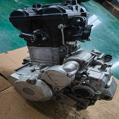 川崎kawasakiklx250发动机，成色如图，有兴趣的--议价商品