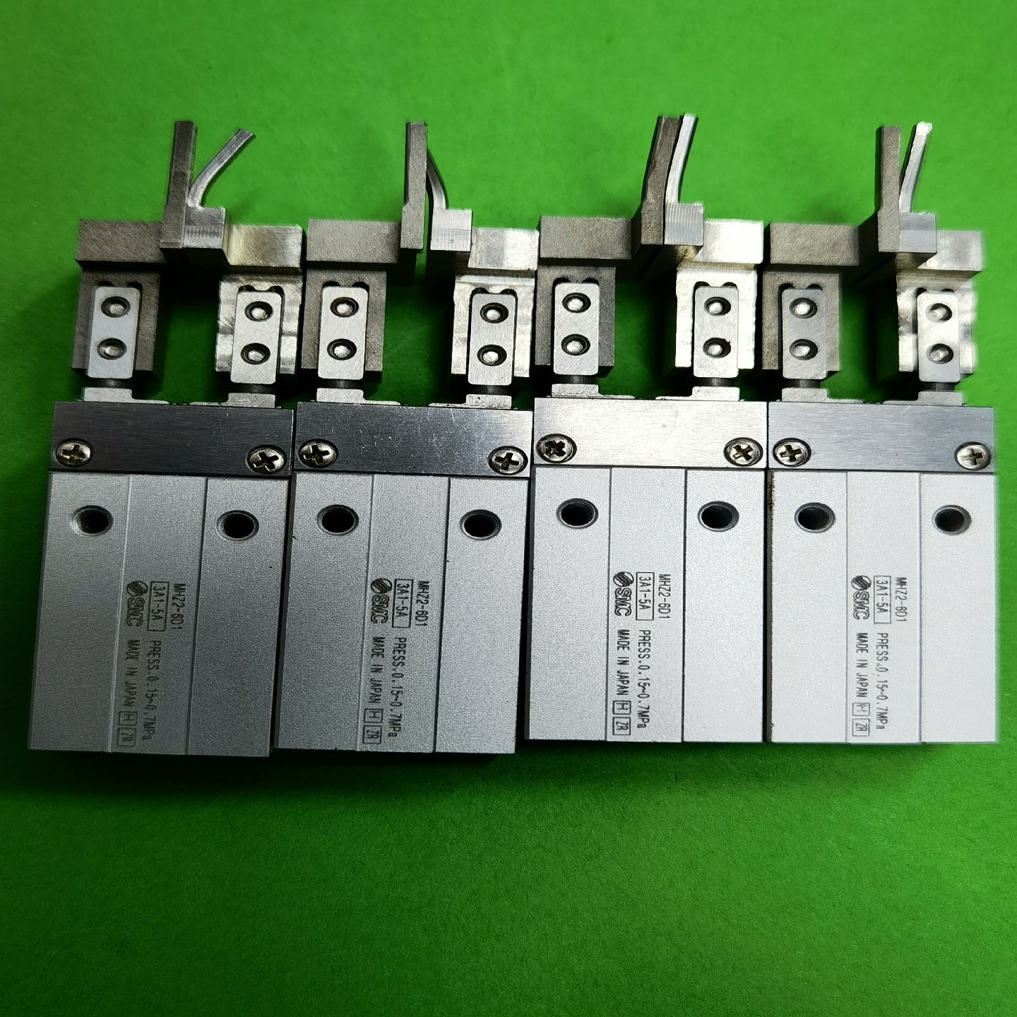 【请询价】SMC手指气缸MHZ2-6D1  01507MPa