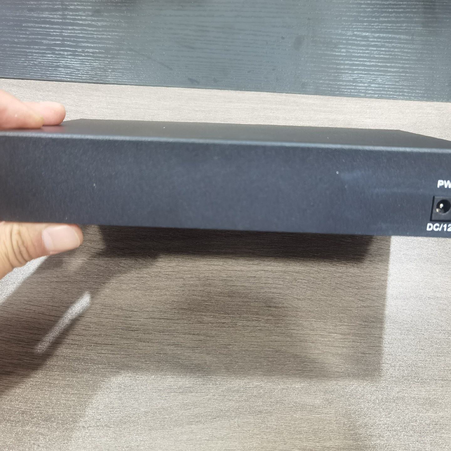 16口千兆交换机2个光口，2光16电千SFP光纤收发器，1--议价商品