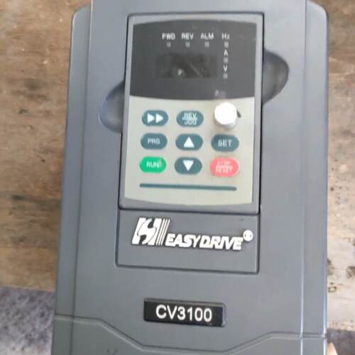 【议价】易驱CV3100-2.2KW变频器一台，成色自定义，适用