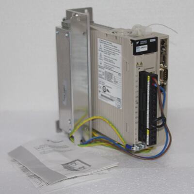 YASKAWA SGDV2R8AE1A SERVOPACK WITH OPTIONAL MODULE SGDV0CB01
