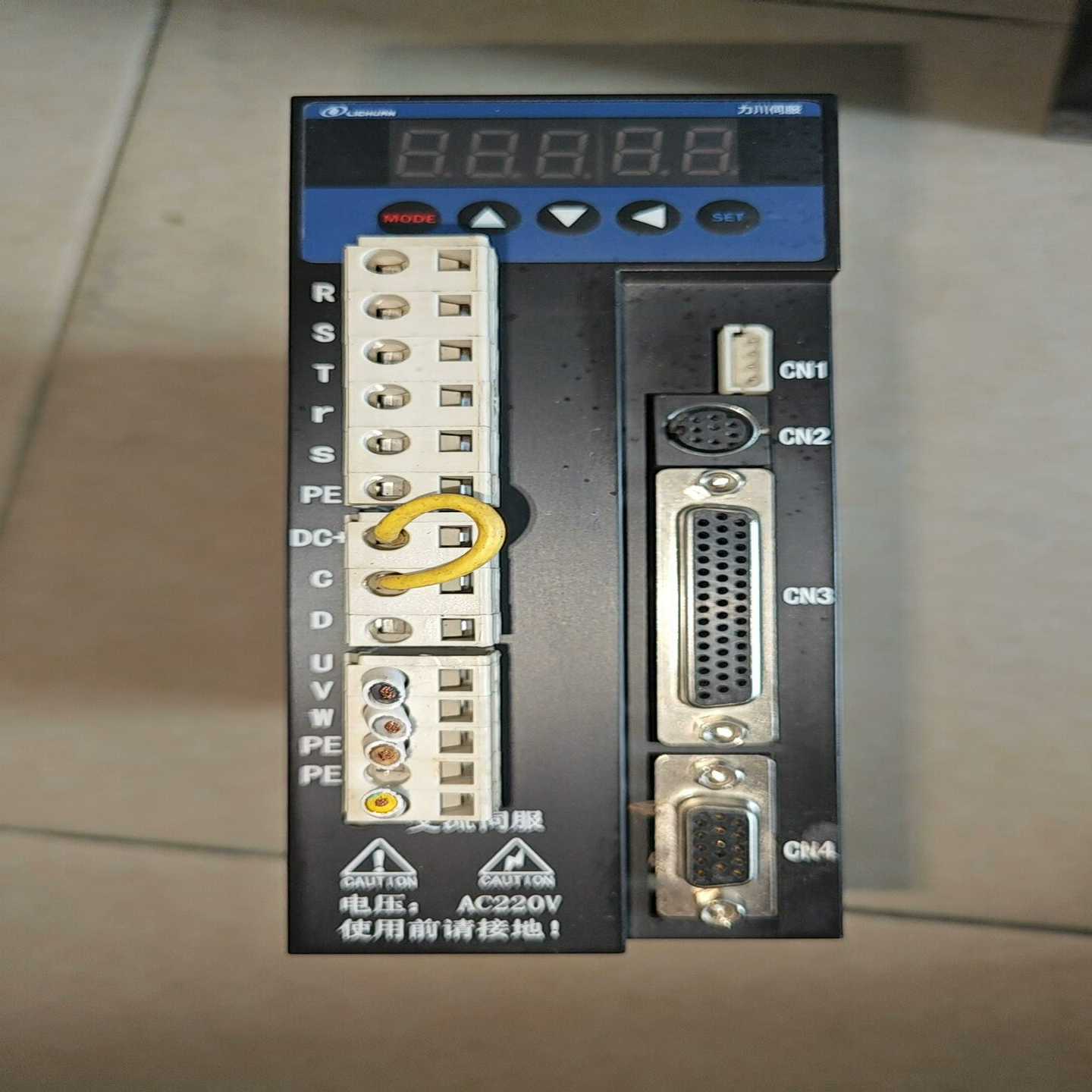 力川B2伺服驱动LCDB2-203002-LB13322k-议价