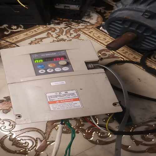 询价~变频器 81R5G3B 1.5KW 380V 3.7A